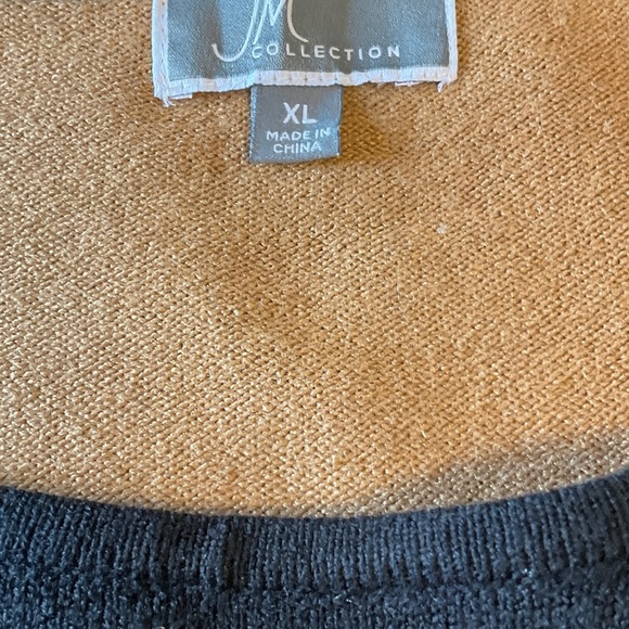 JM Collection Black Colorblock Sweater - Picture 7 of 7